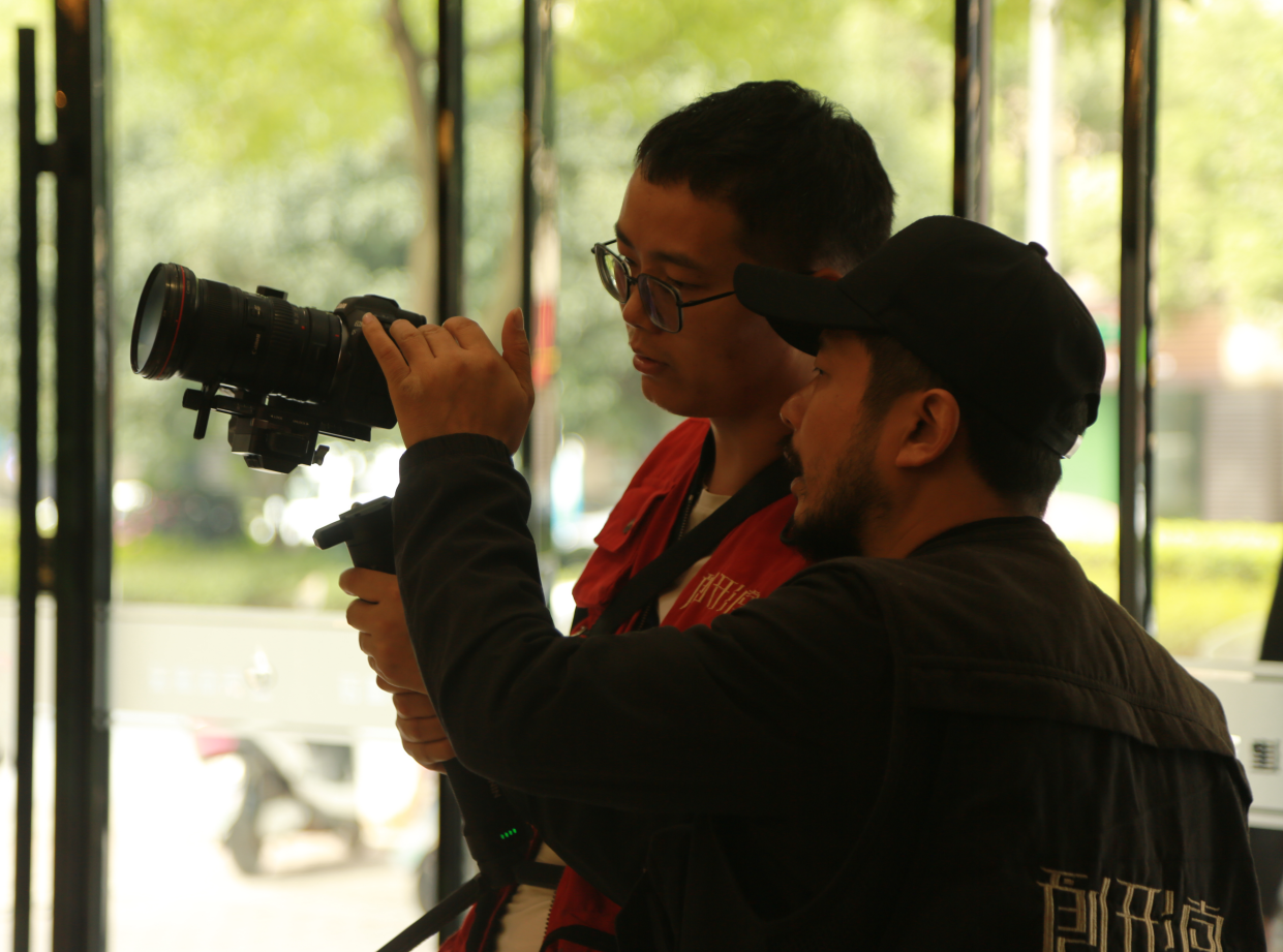 QQ截图20201214135657.png QQ截图20201214135657.png